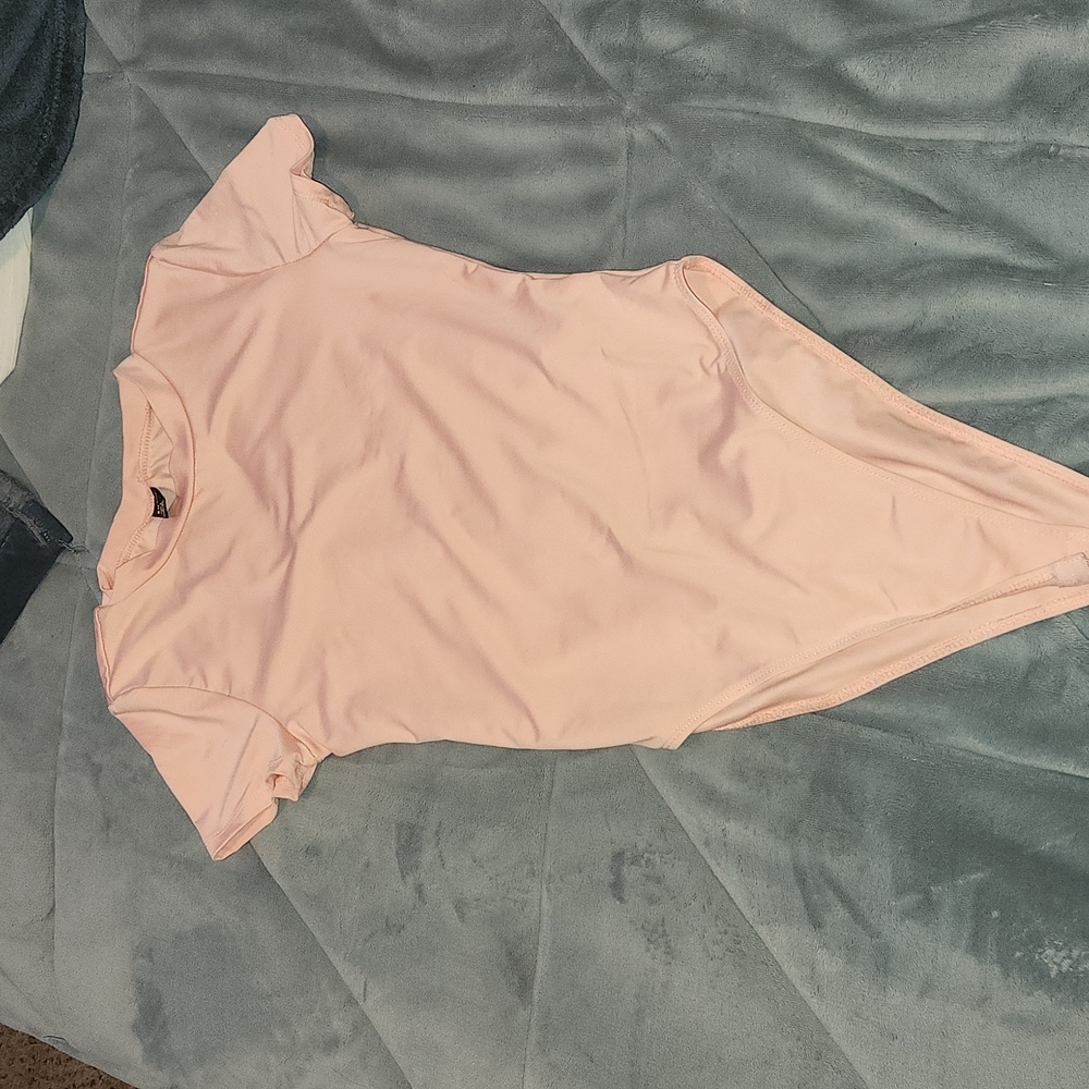 Blush pink round neck bodysuit